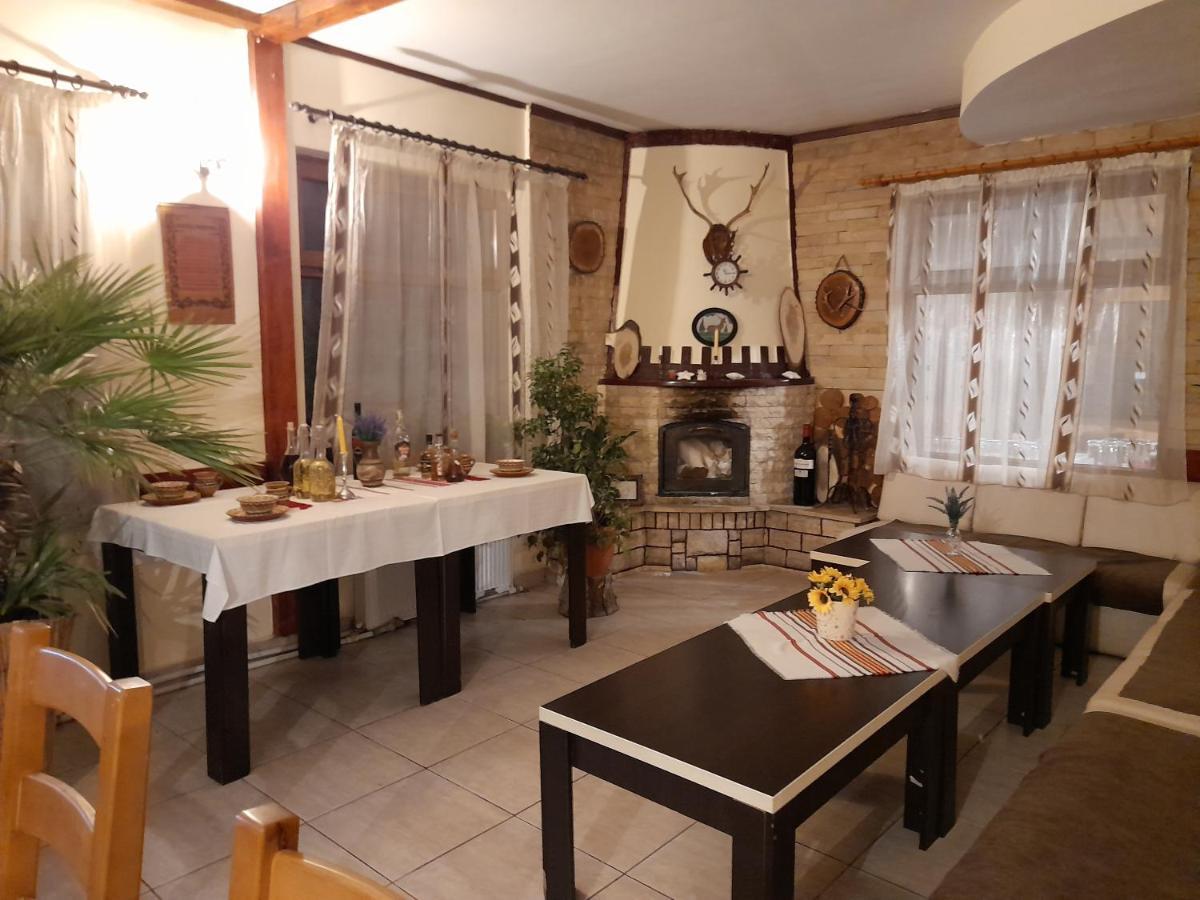 Monte Grego Acomodação com café da manhã Slava Rusa Exterior foto